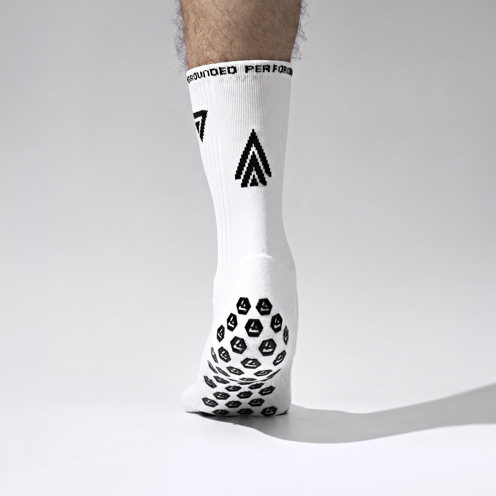 Seven Grip Socks - White anti-slip grip performance socks Egypt, photo 1
