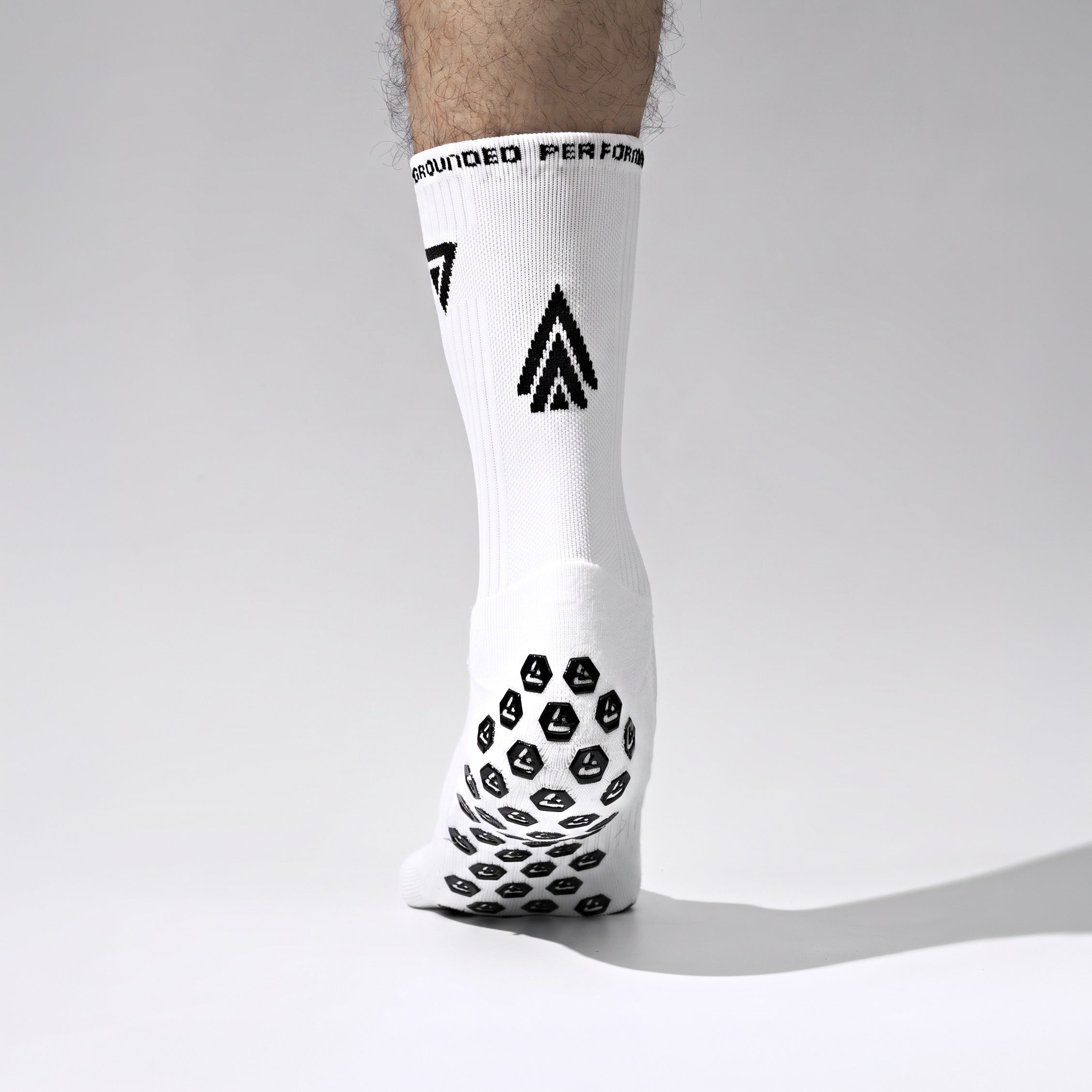 Seven Grip Socks - White anti-slip grip performance socks Egypt, photo 1